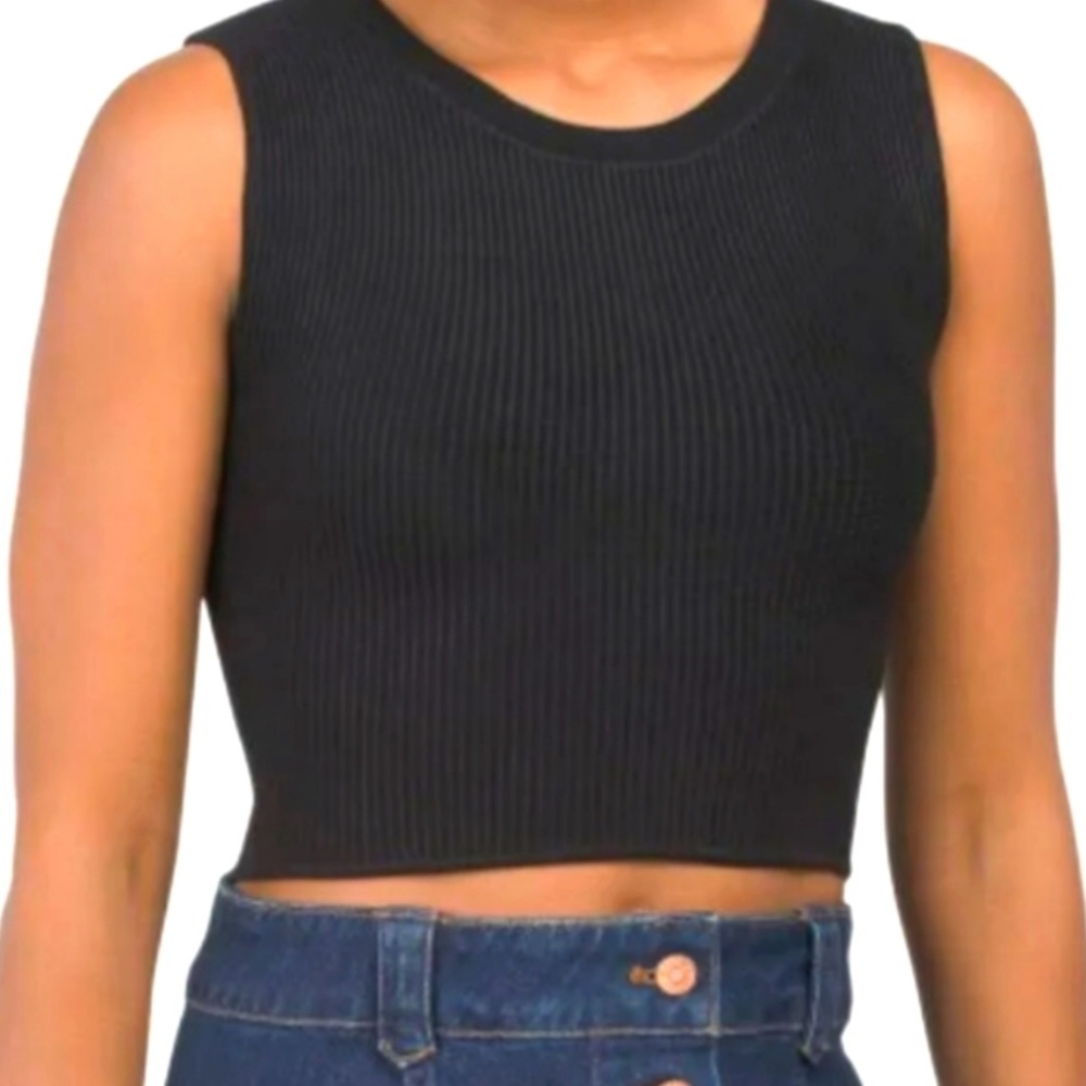 House of Harlow 1960 Crewneck Ribbed Knit Crop Top